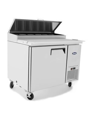 Atosa MPF8201GR — 44″ Refrigerated Pizza Prep. Table
