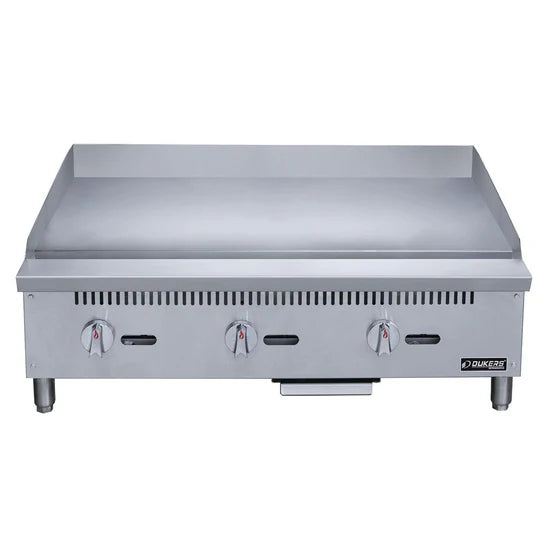 Dukers DCGMA36 36 in. W Griddle with 3 Burners