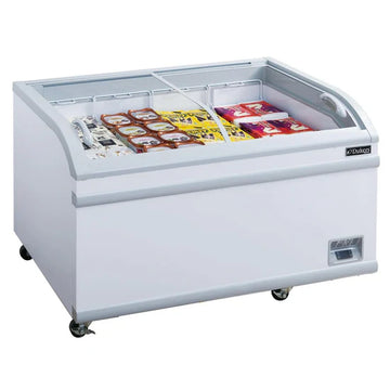 Dukers WD-500Y Commercial Chest Freezer in White